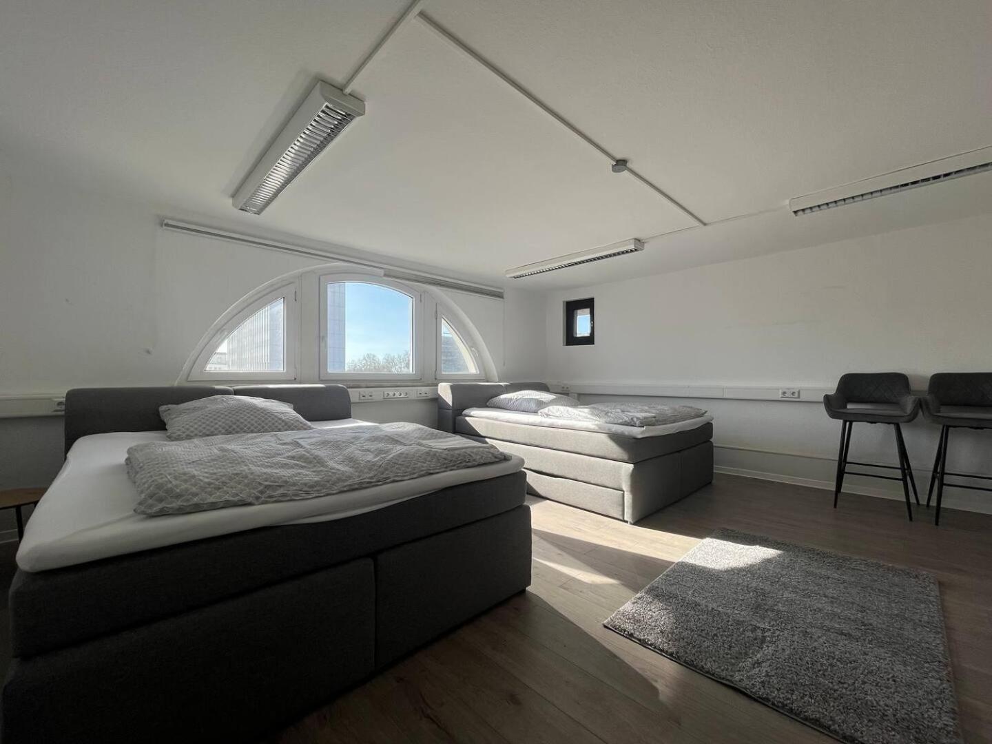 Simplex Apartments Am Ettlinger Tor Spacious Карлсруэ Экстерьер фото